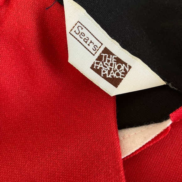 Vintage 1960s Sears Black Dress Blocked Red/White Knit Mod Dress SZ 14 - Picture 8 of 11